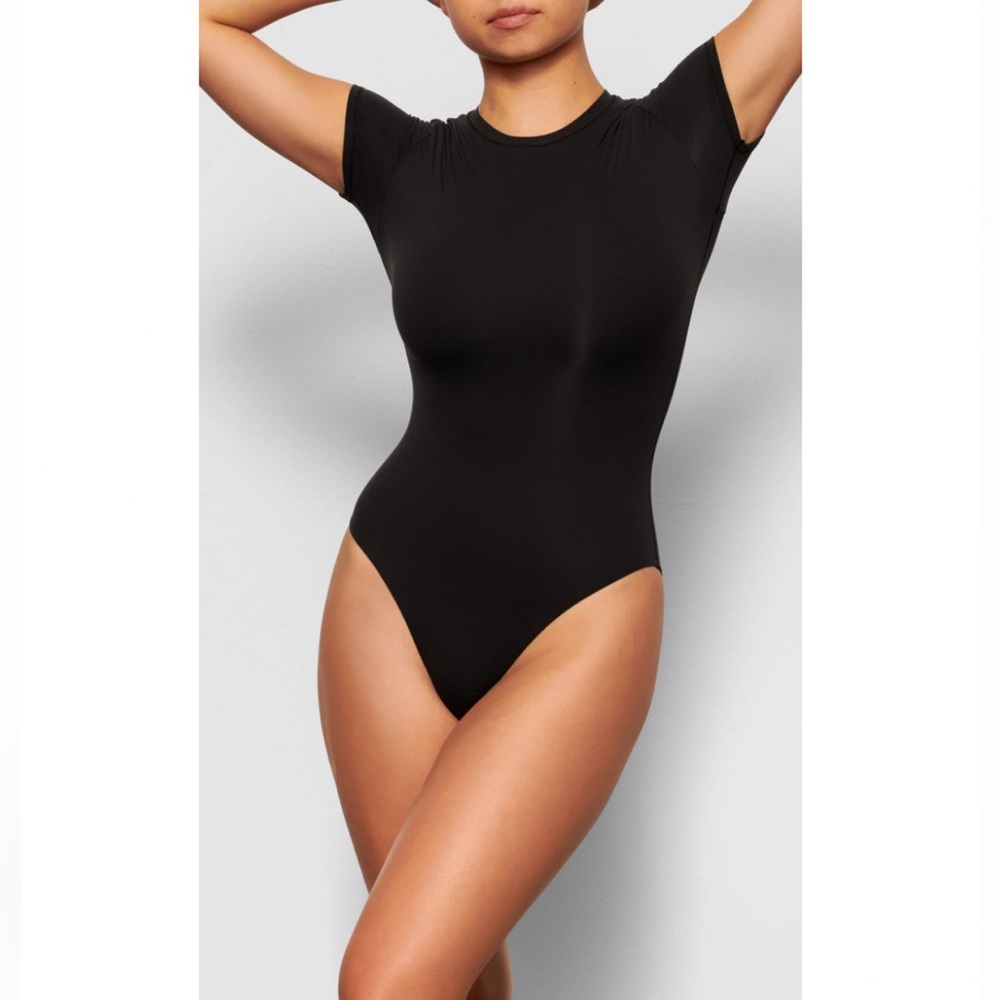 SKIMS Black Short Sleeve Bodysuit